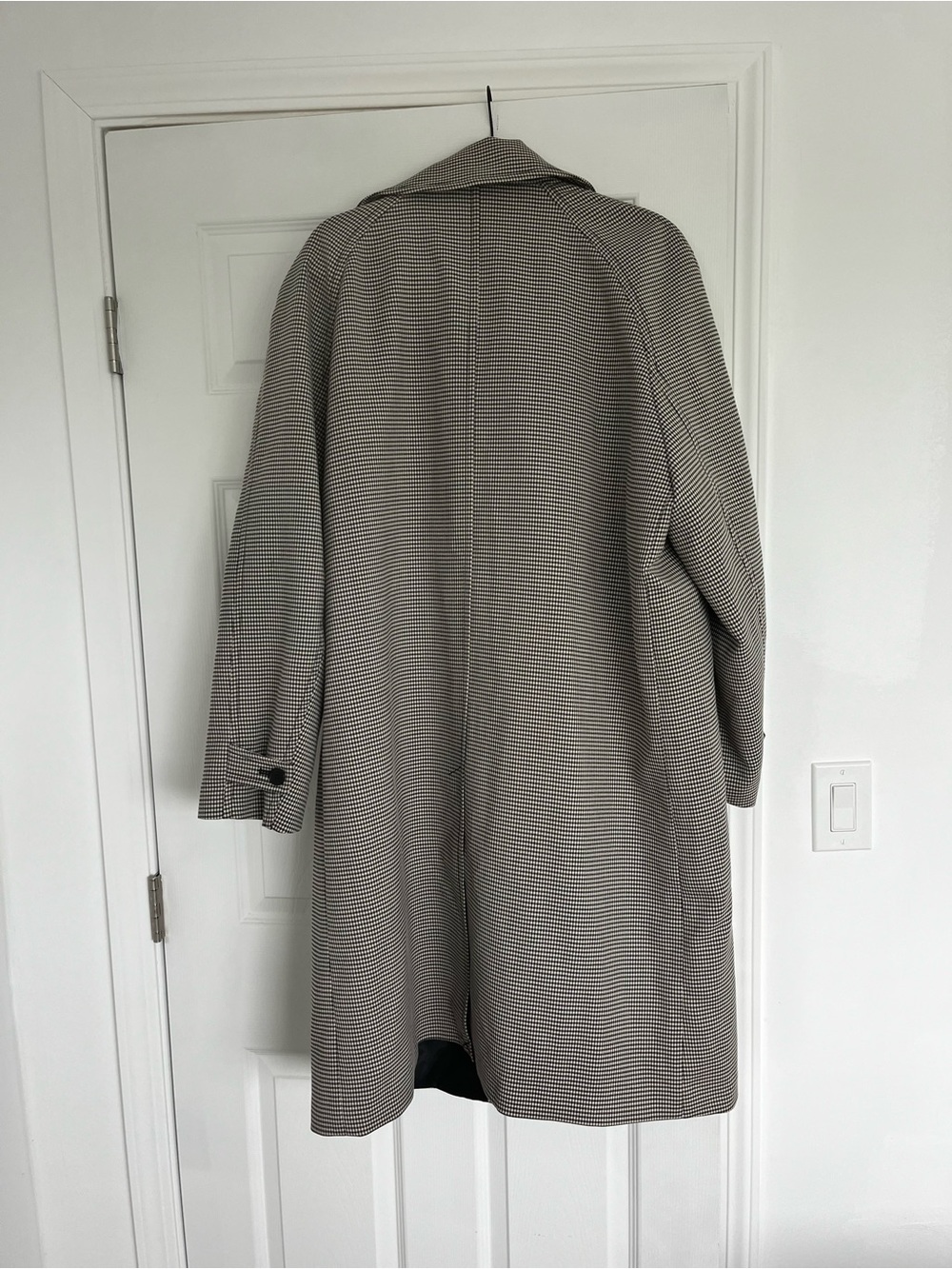 H&M houndstooth coat - Picture 3 of 3